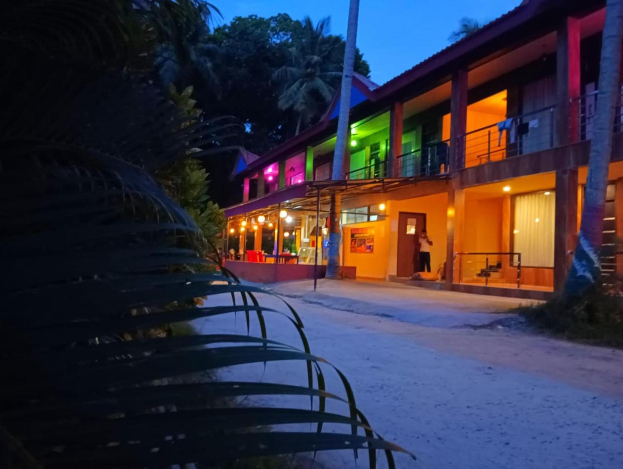 Gold India Beach Resort Govind Nagar Zewnętrze zdjęcie